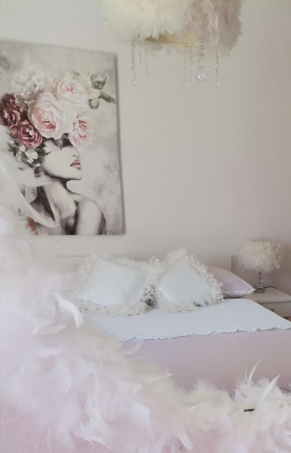 Hotel Nina Baška Voda Zewnętrze zdjęcie