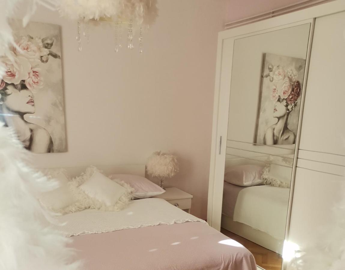 Hotel Nina Baška Voda Zewnętrze zdjęcie