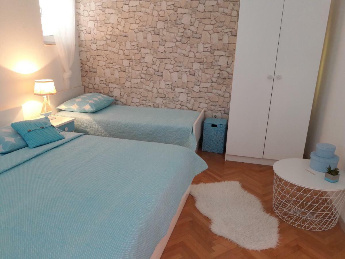 Hotel Nina Baška Voda Zewnętrze zdjęcie